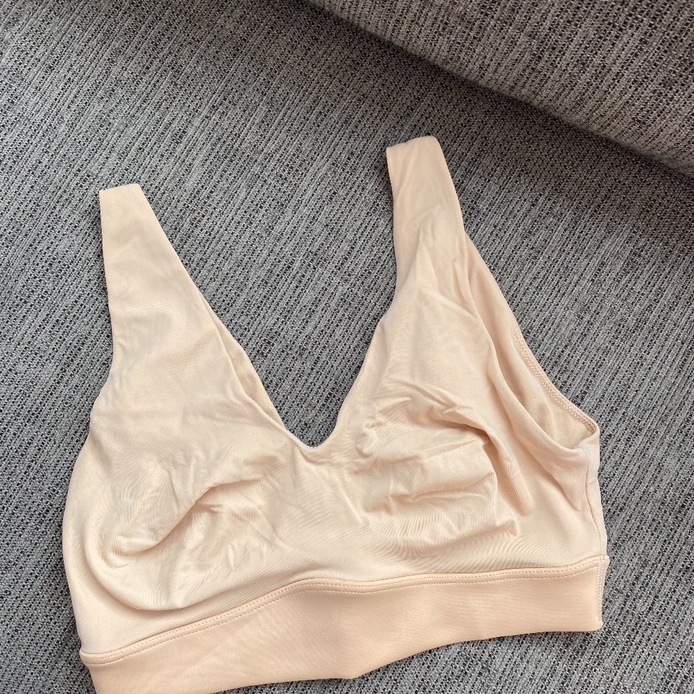 Harper Wilde Bra Sz M "The Bliss"